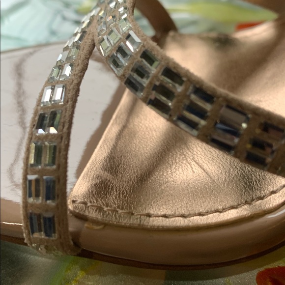 Nine West Women's Beige Strappy Heels. Formal . Cocktail.
Wedding. Barbiecore. - Picture 8 of 9